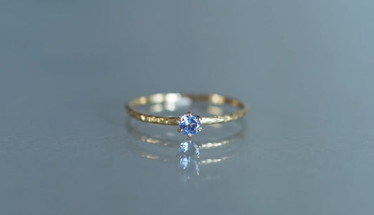 Twig ring + tanzanite