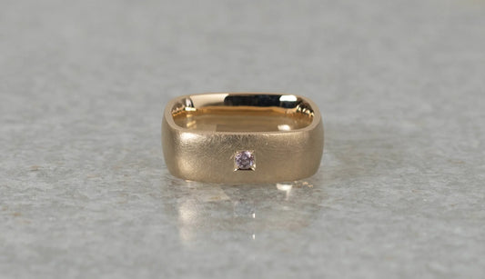 Syami ring + pink diamond / K10
