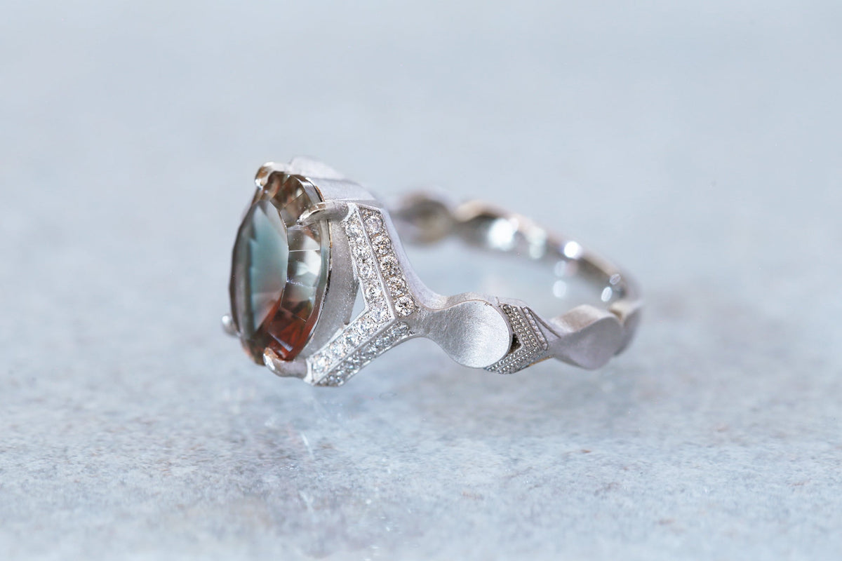Rust Ring Oct Oct ring + oregon sunstone – Ryui intl.