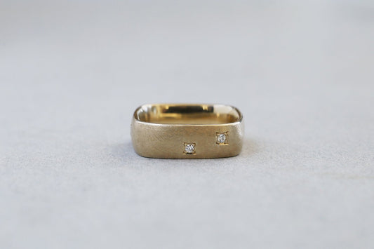 Syami ring + diamond ( dot )